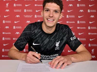 爱游戏体育-西甲各支球队积分榜排名汇总与对比趋势