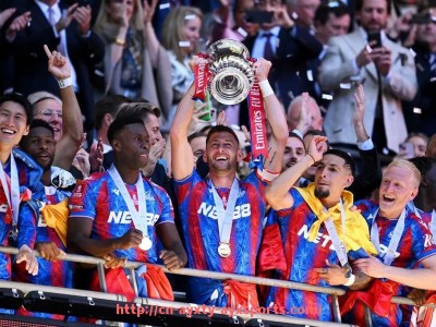 爱游戏体育-上海申花足球俱乐部属于CBA吗？足球与篮球的跨界疑问