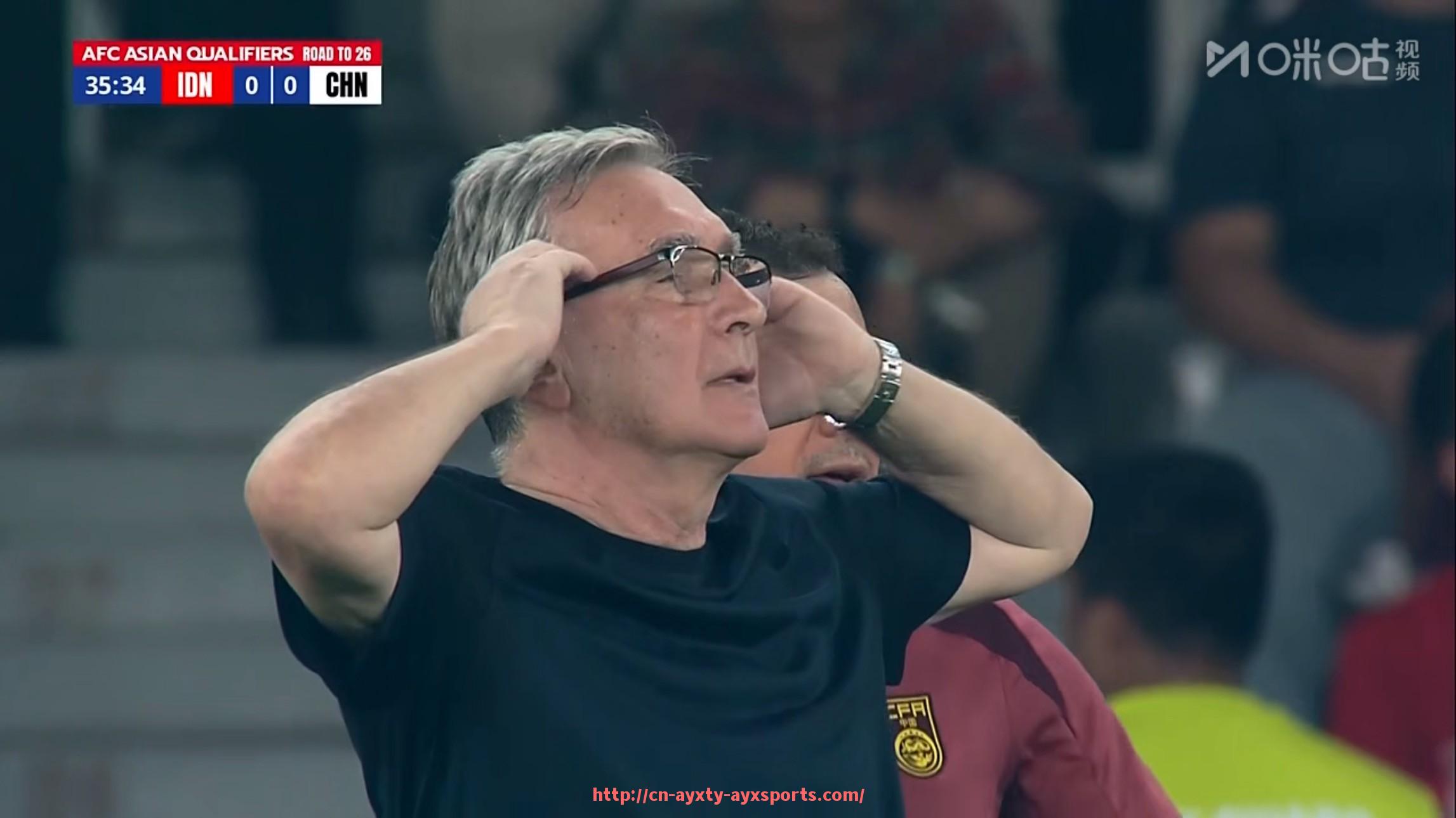 爱游戏体育-火箭队21号球员罚球视频回放及技术点评